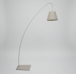 Elegant Curved Arc Floor Lamp in Matte Cream